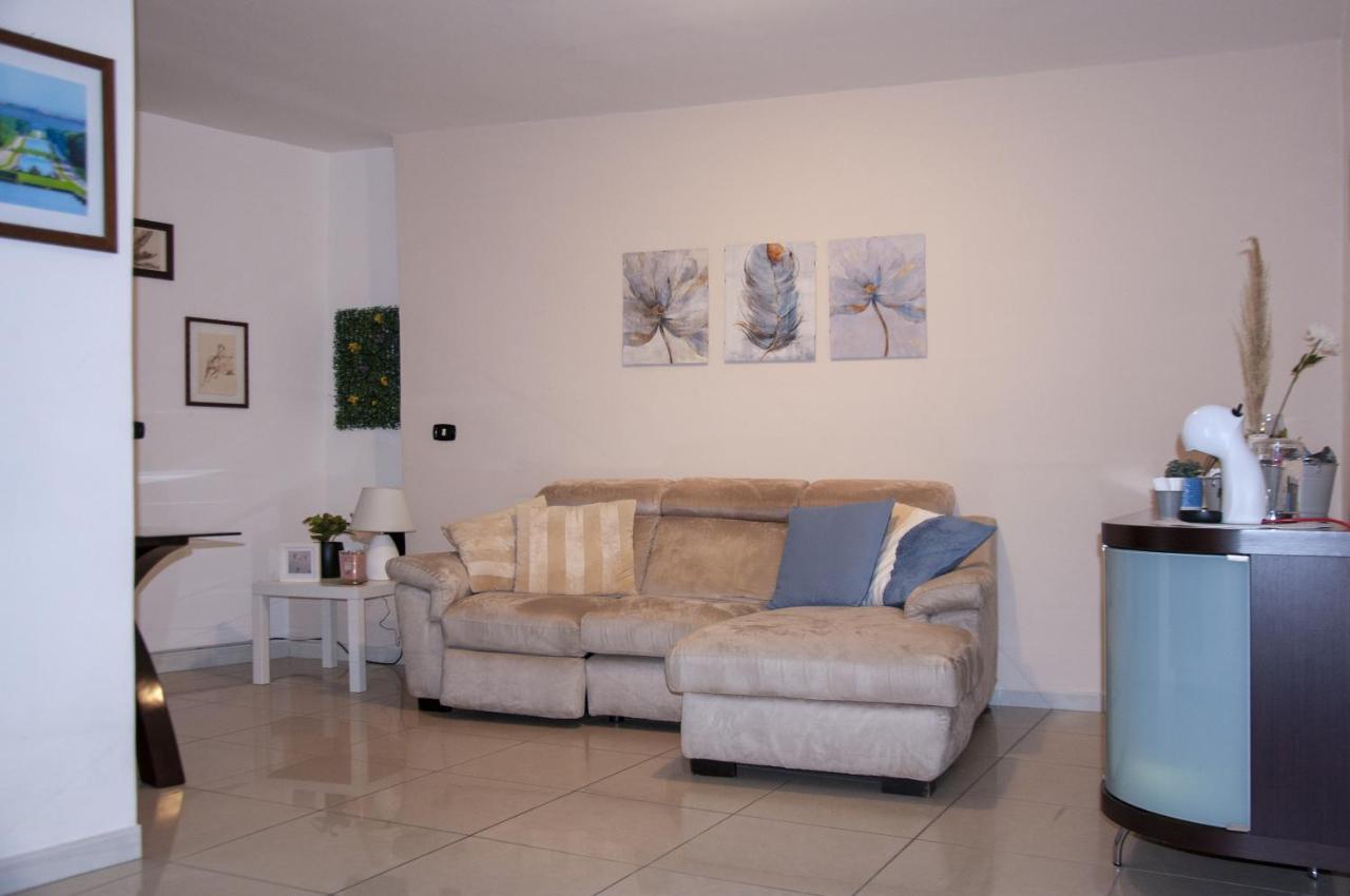 Le Muse Apartment กาแซร์ตา ภายนอก รูปภาพ