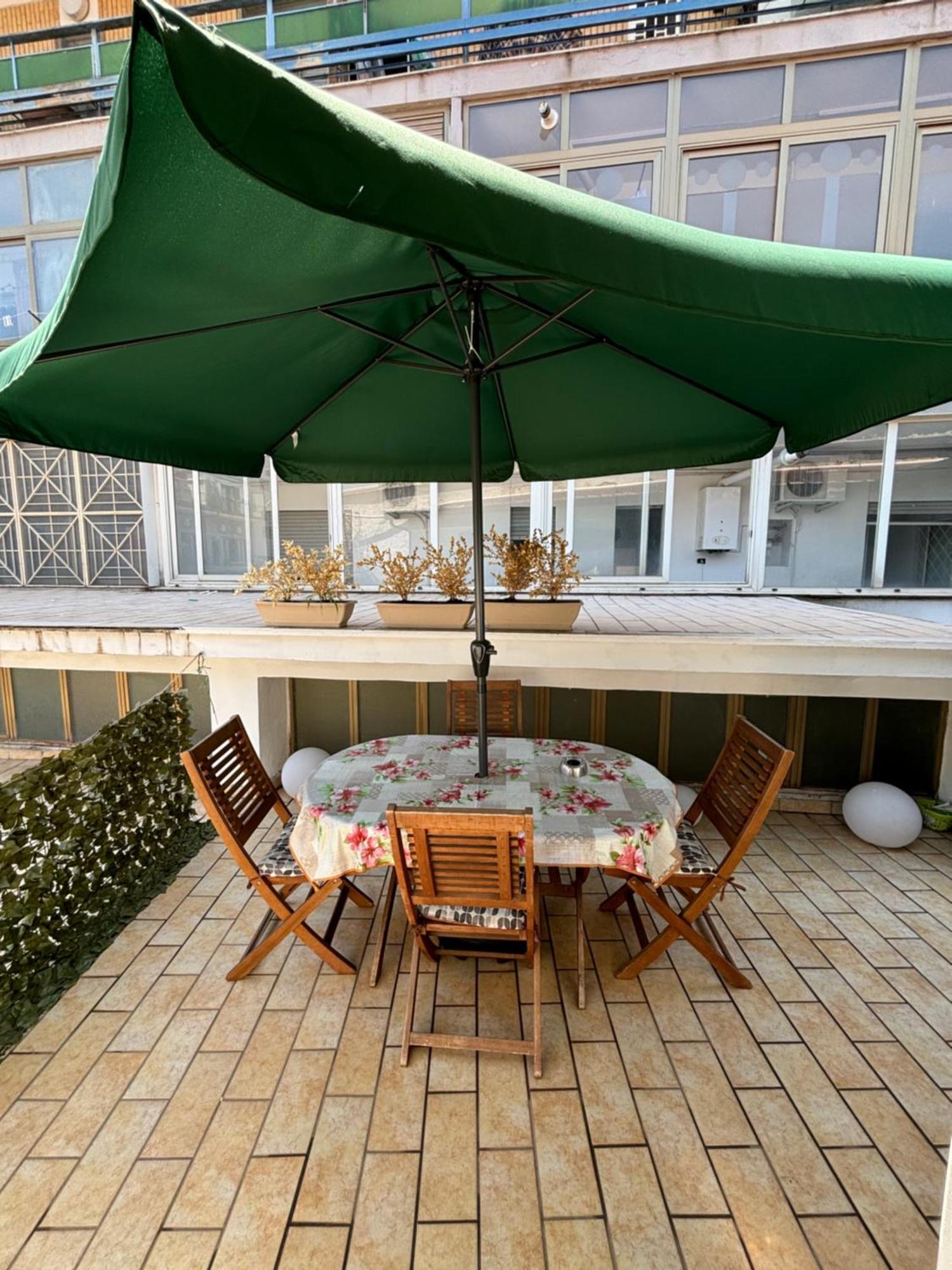 Le Muse Apartment กาแซร์ตา ภายนอก รูปภาพ